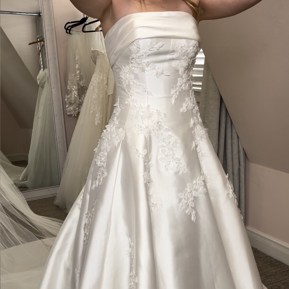 Ivory Floral Strapless Wedding Gown